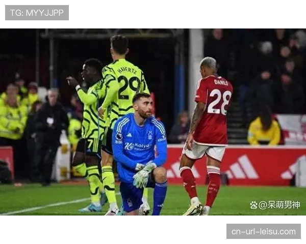 半场战报：阿森纳1-0领先曼城，厄德高世界波破门